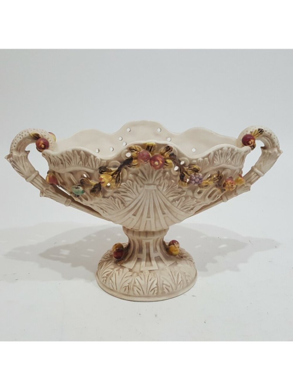 Lenwile Ardalt Porcelain Bowl #30741 White Floral Berries Cream French Country - Picture 2 of 12